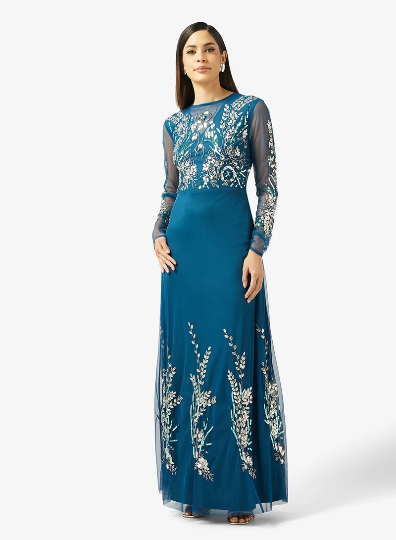 فروك اند فرل فستان ماكسي طويل بأكمام مزينة